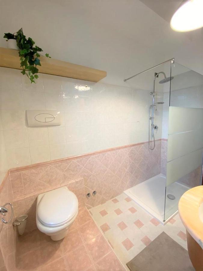 Casa Viola A 900 Mt Dalla Staz. Centrale Пескара Екстериор снимка