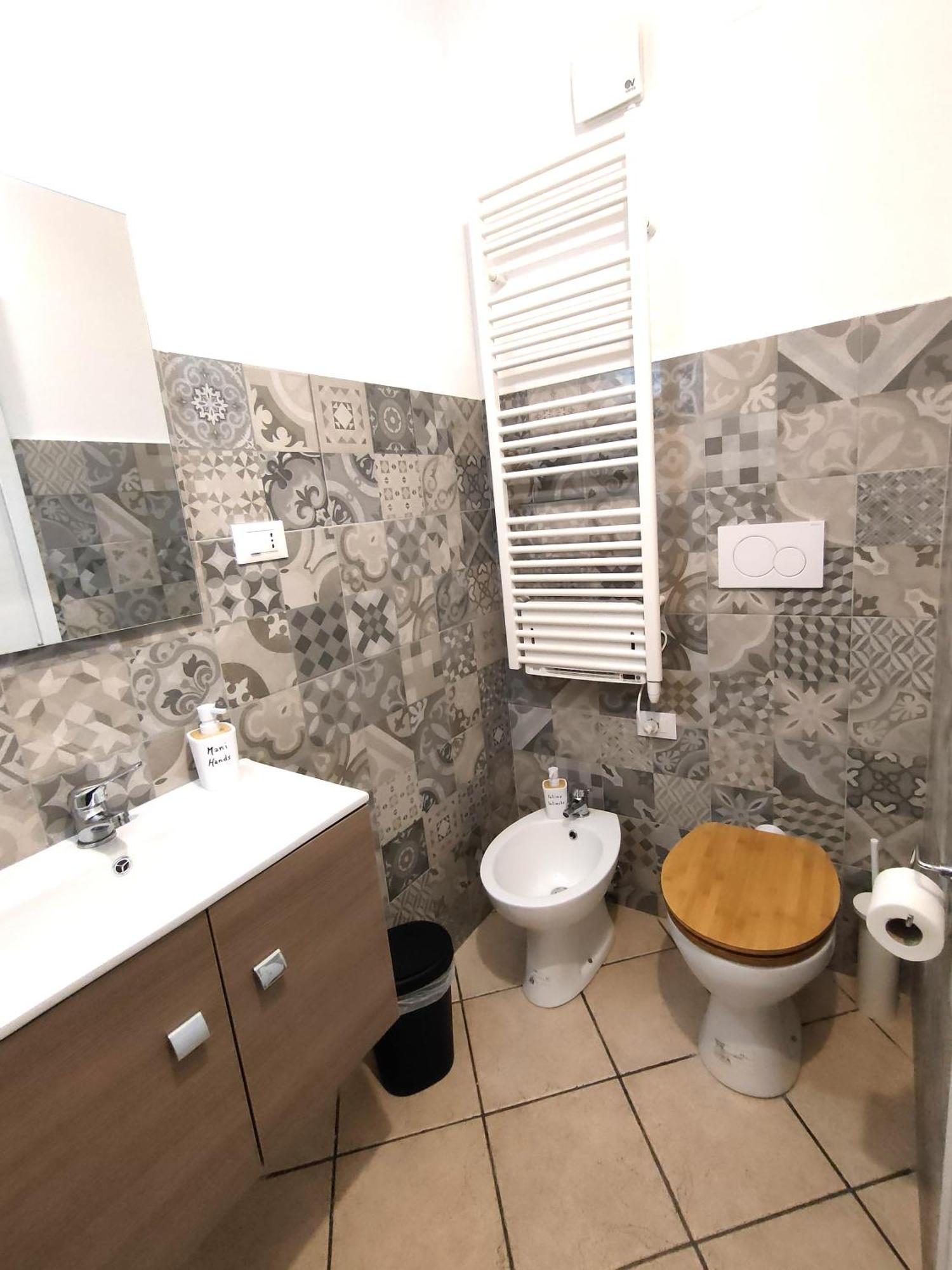 Casa Viola A 900 Mt Dalla Staz. Centrale Пескара Екстериор снимка
