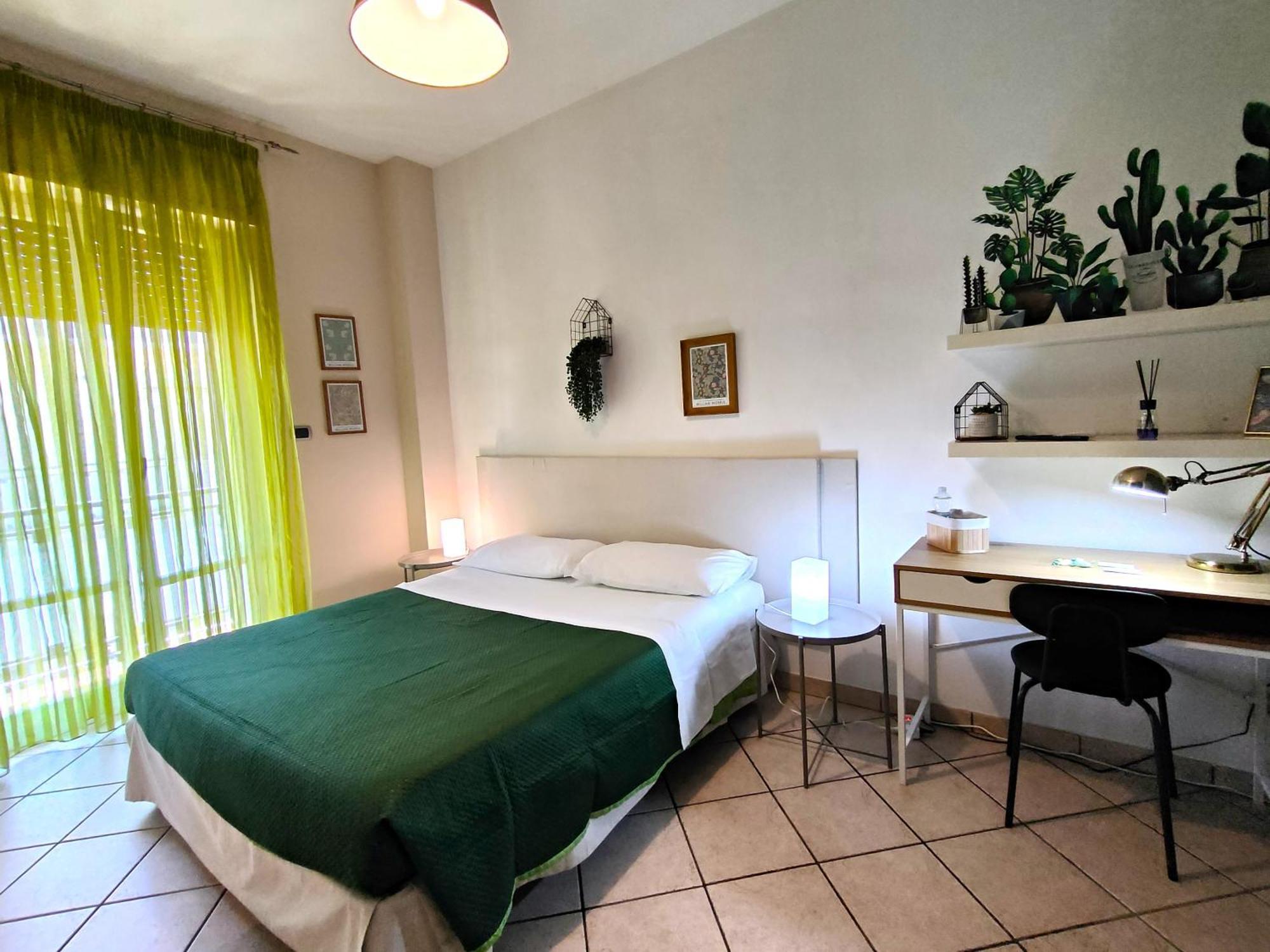 Casa Viola A 900 Mt Dalla Staz. Centrale Пескара Екстериор снимка
